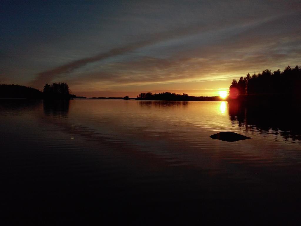 Kuoreksenniemi Villas & Lakehouse Пуумала Екстериор снимка